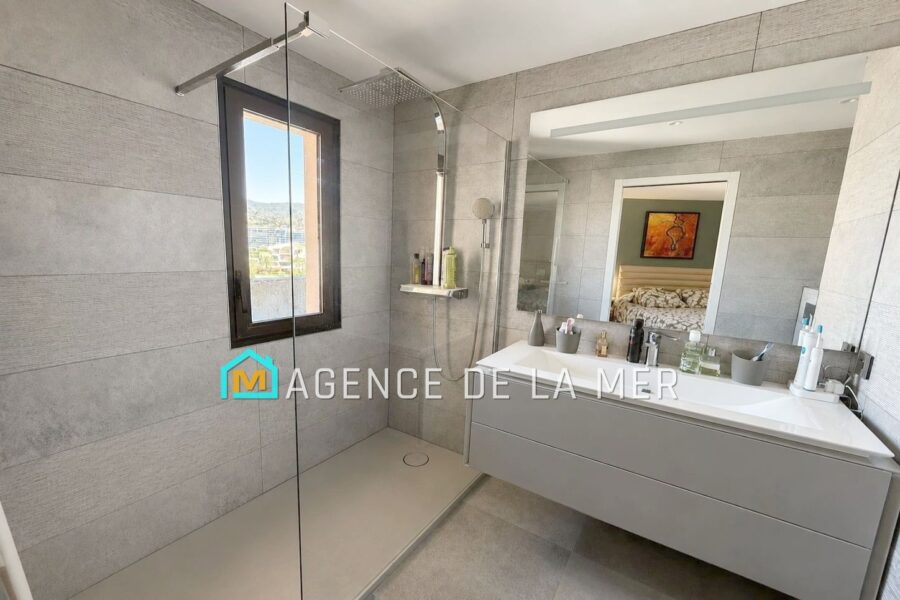 Appartement à vendre à Mandelieu-la-napoule