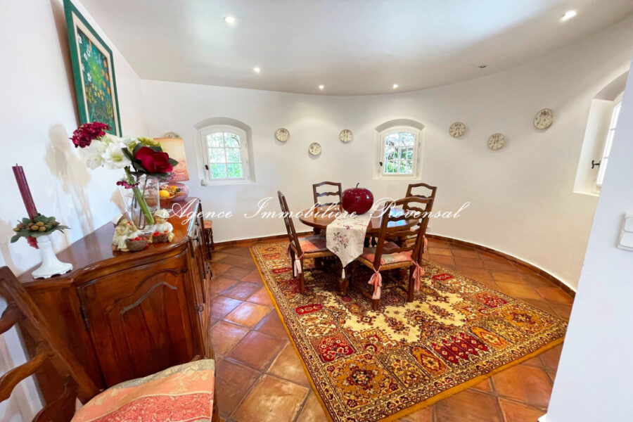 Maison à vendre à Sainte-maxime