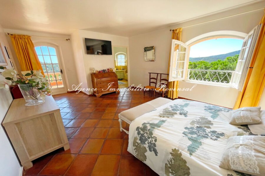 Maison à vendre à Sainte-maxime