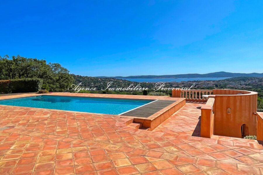 Maison à vendre à Sainte-maxime