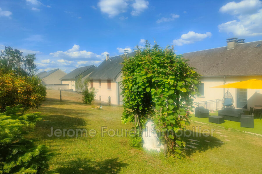 Maison à vendre à Égletons — Vue parc — photo 8