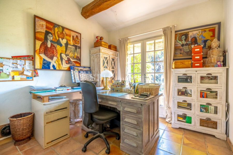 Maison à vendre à Sainte-maxime — Vue mer — photo 11