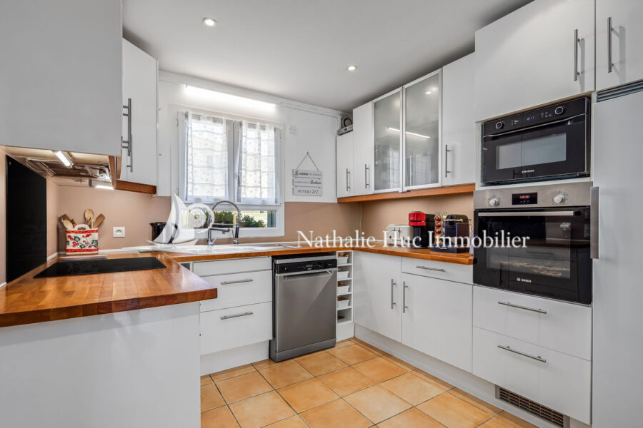 Maison à vendre à Sainte-marie — Vue parc — photo 6