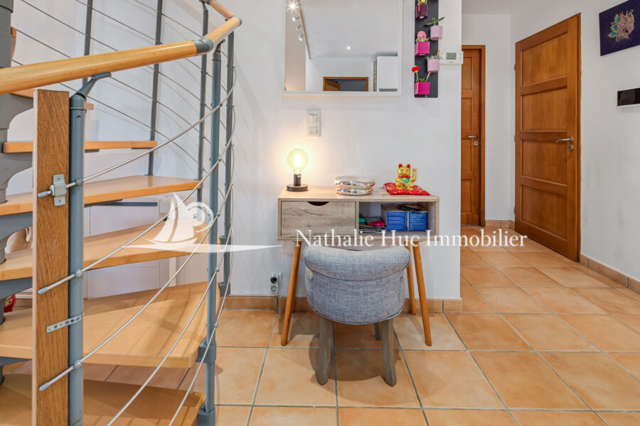 Maison à vendre à Sainte-marie — Vue parc — photo 15