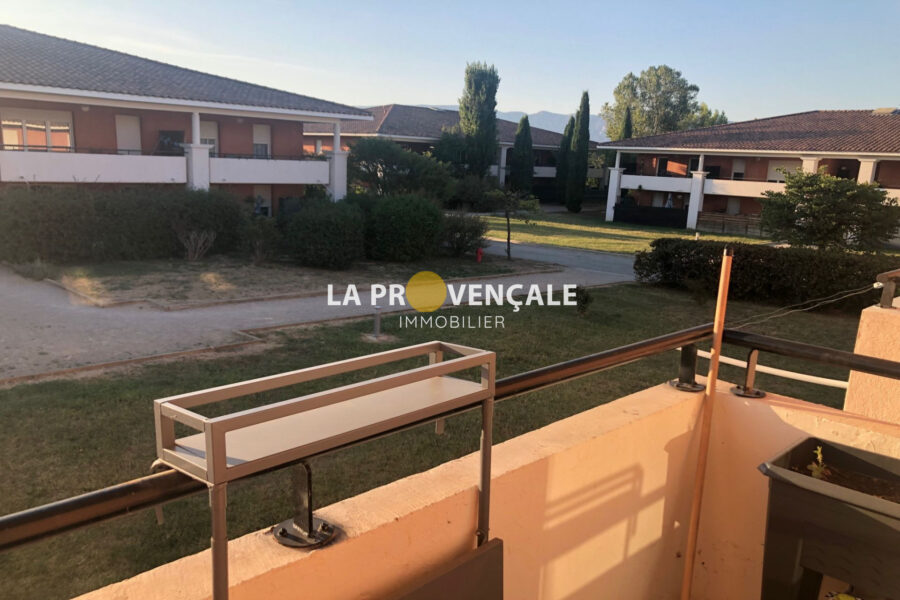 Appartement à vendre à Trets — Vue parc & jardin — photo 1