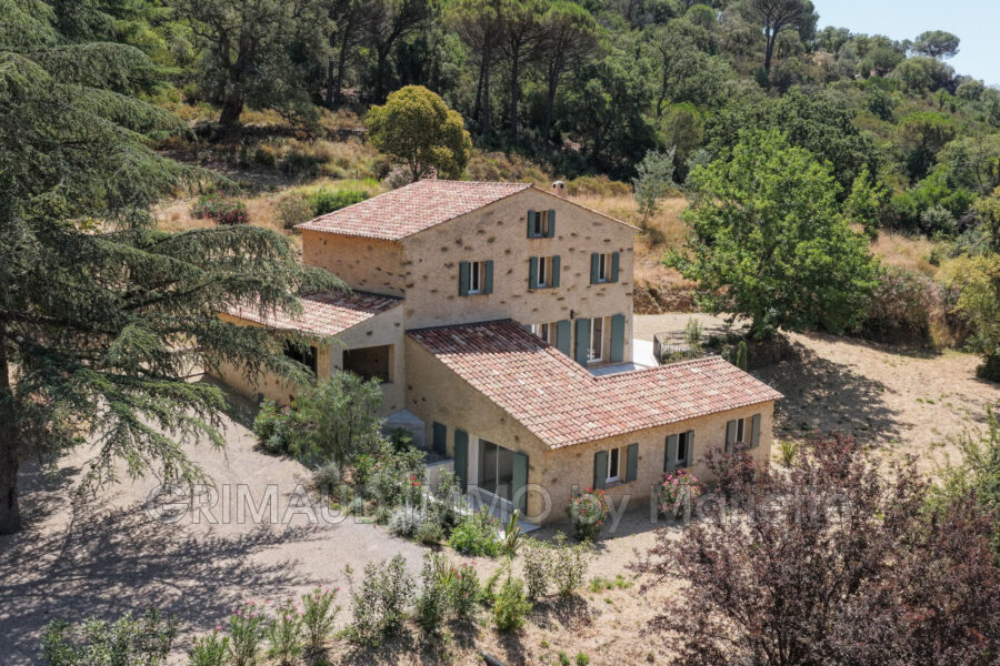 Maison à vendre à La garde-freinet — Vue nature — photo 2