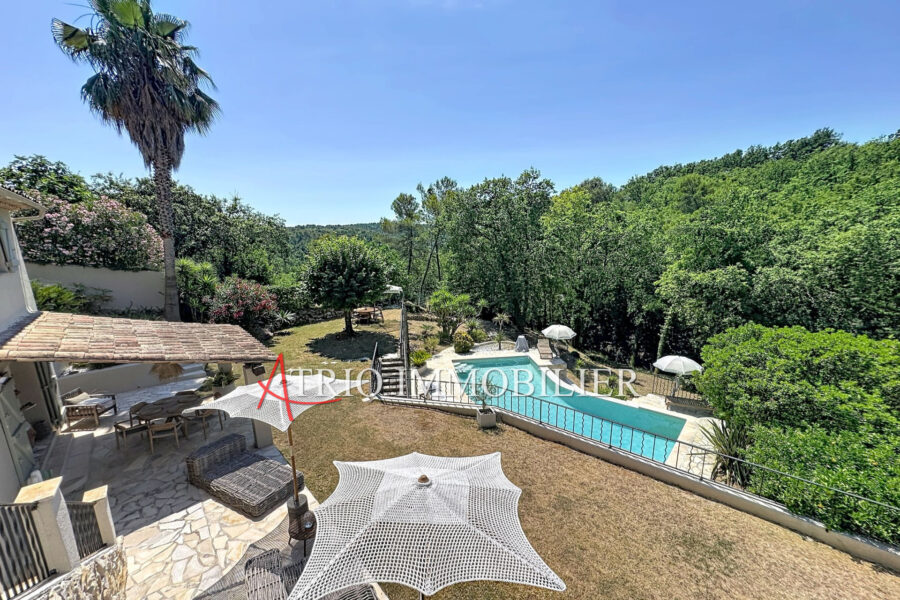 Maison à vendre à Tourrettes-sur-loup — Vue nature — photo 1