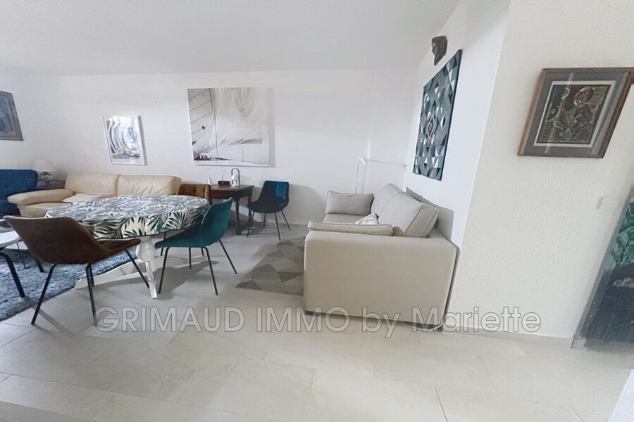 Appartement à vendre à Grimaud