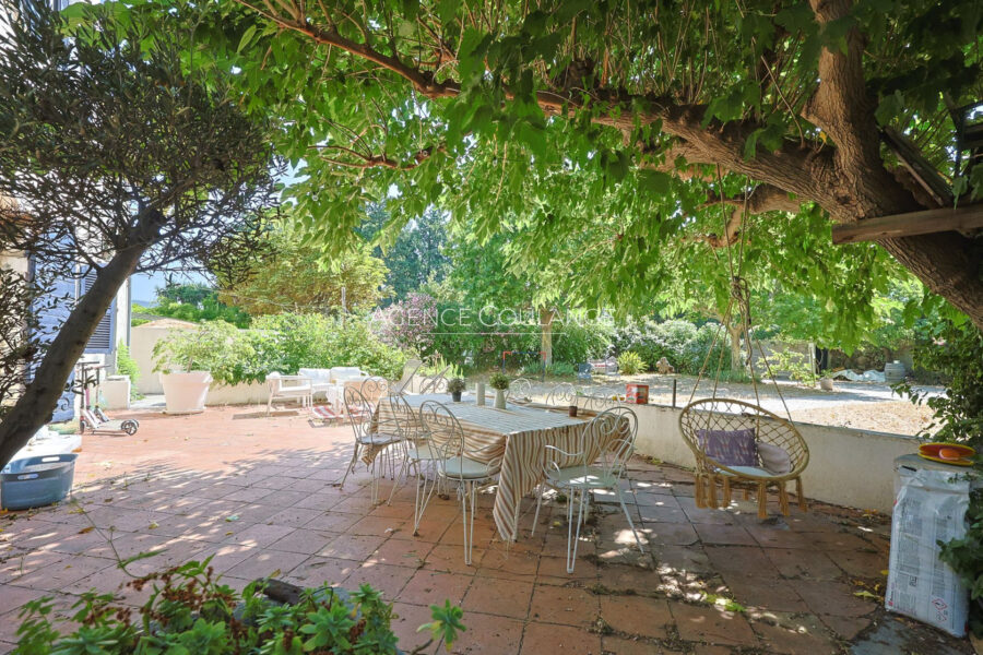 Maison à vendre à La ciotat — Vue parc — photo 18
