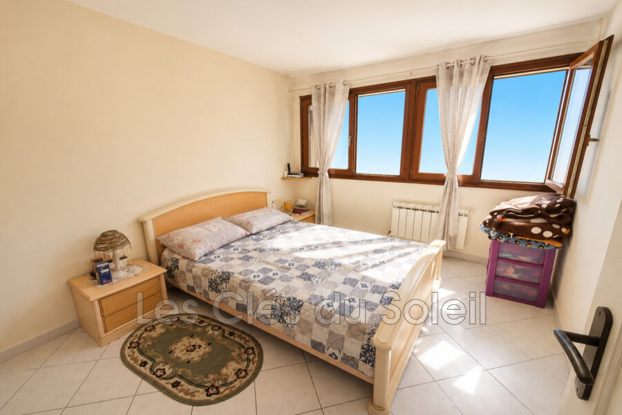 Appartement à vendre à Toulon — Vue sur la ville — photo 8