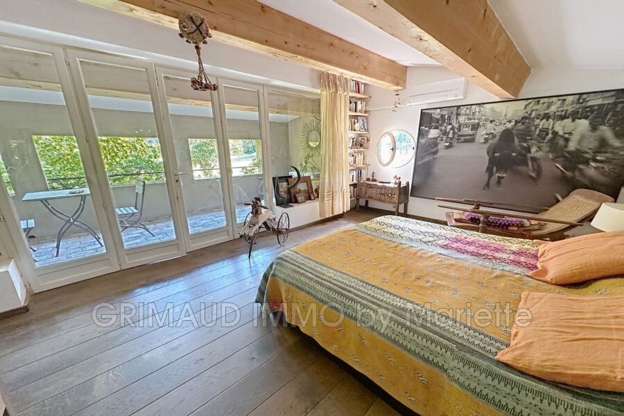 Maison à vendre à La garde-freinet