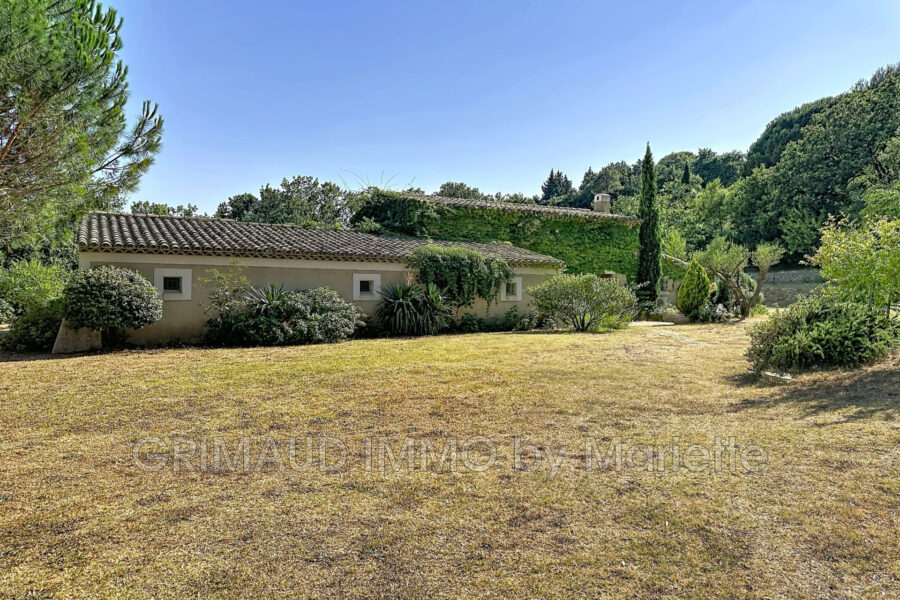 Maison à vendre à La garde-freinet