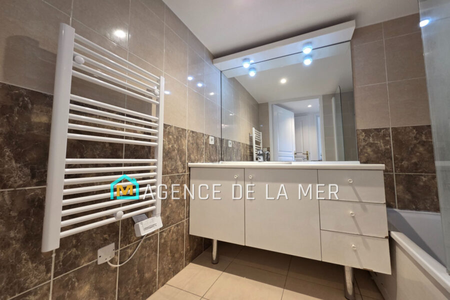 Appartement à vendre à Mandelieu-la-napoule