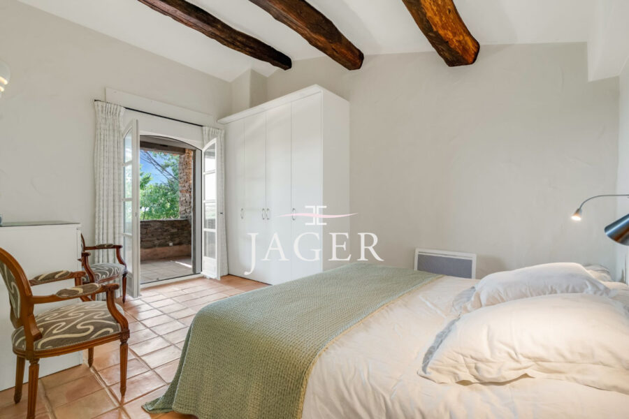 Maison à vendre à Grimaud — Vue mer — photo 17
