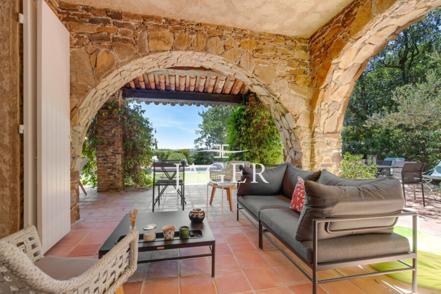 Maison à vendre à Grimaud — Vue mer — photo 5