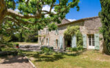 Maison à louer à Eygalières — Vue parc — photo 2