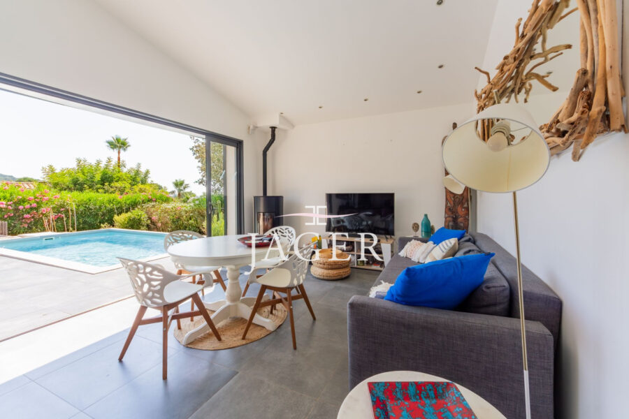 Maison à vendre à Grimaud — Vue mer — photo 8