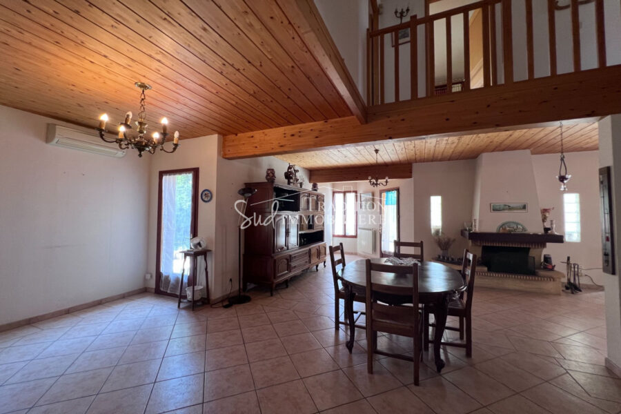 Maison à vendre à Paradou — Vue parc — photo 5
