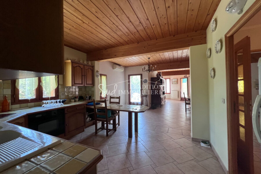 Maison à vendre à Paradou — Vue parc — photo 3