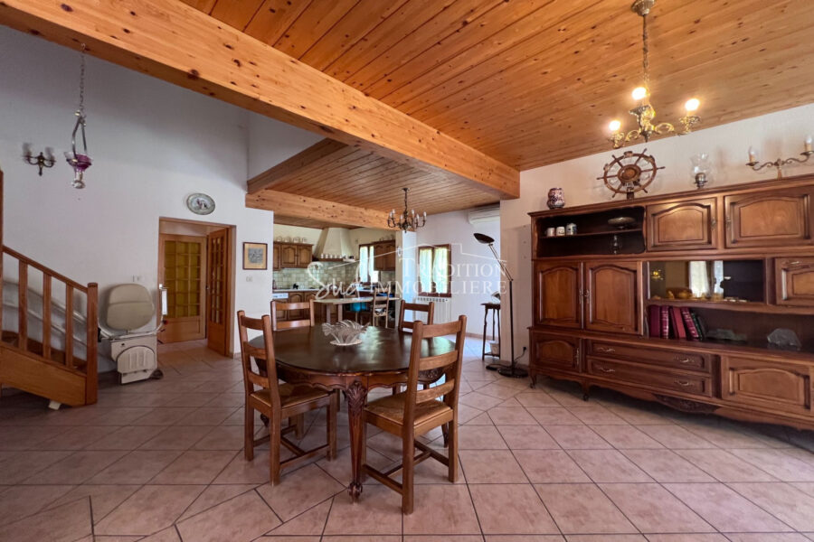 Maison à vendre à Paradou — Vue parc — photo 4