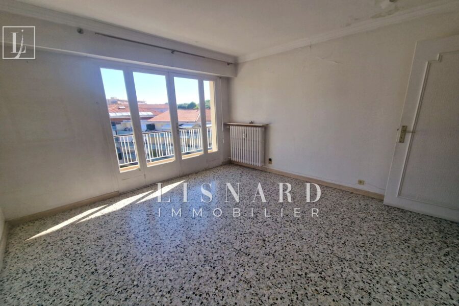 Appartement à vendre à Vallauris — Vue sur la ville — photo 3