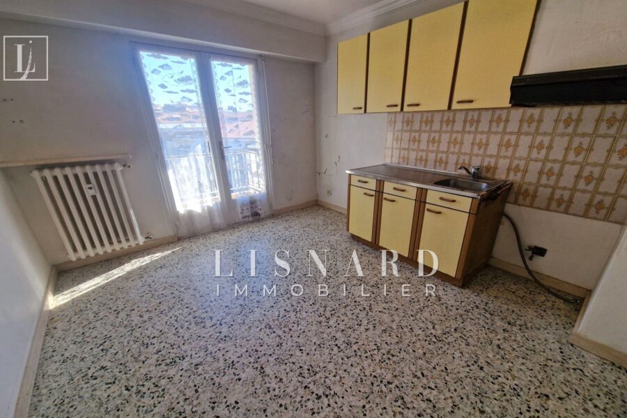 Appartement à vendre à Vallauris — Vue sur la ville — photo 4