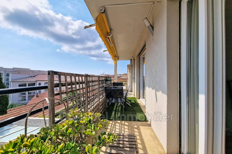 Appartement à vendre à Antibes — Vue sur la ville — photo 8