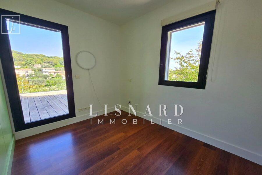 Maison à vendre à Vallauris — Vue parc — photo 9