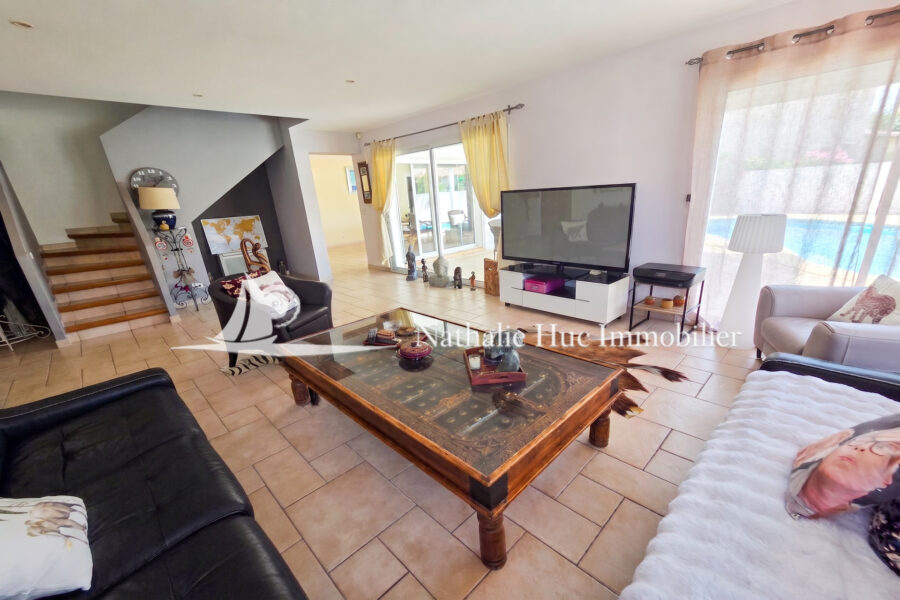 Maison à vendre à Saint-Cyprien — Vue mer — photo 2