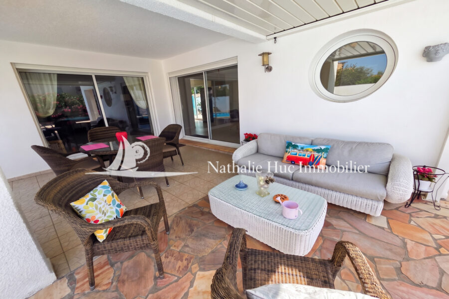 Maison à vendre à Saint-Cyprien — Vue mer — photo 3