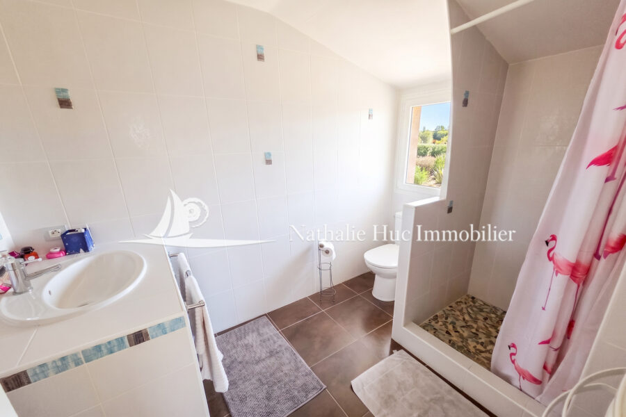 Maison à vendre à Saint-Cyprien — Vue mer — photo 10