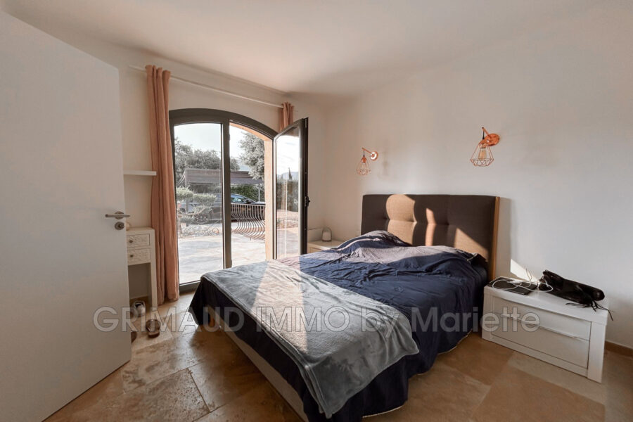 Maison à vendre à Le plan-de-la-tour — Vue parc — photo 14