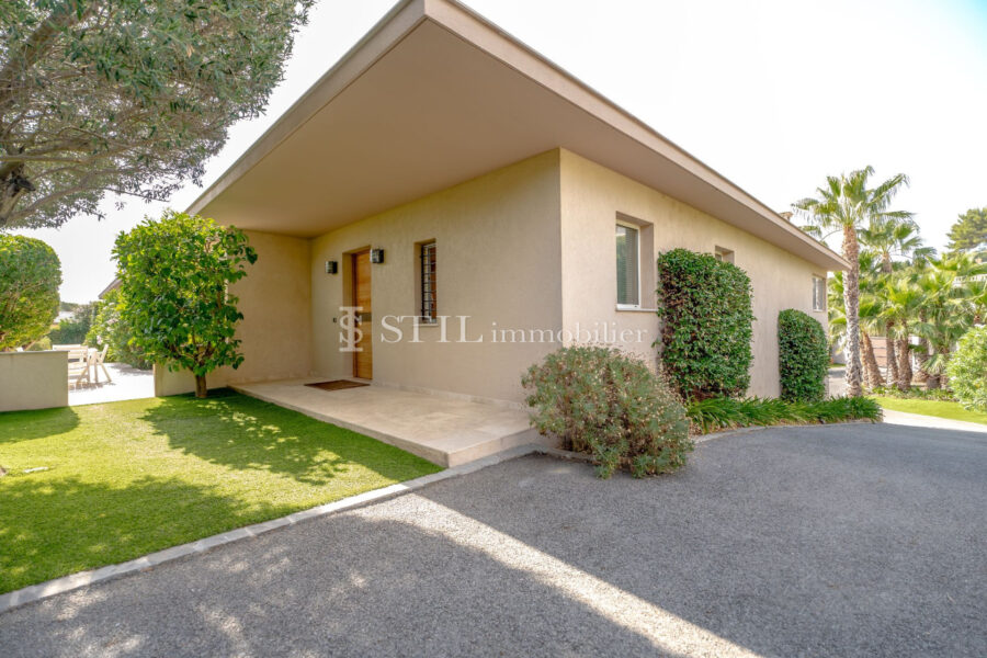 Maison à vendre à Sainte-maxime — Vue mer — photo 12