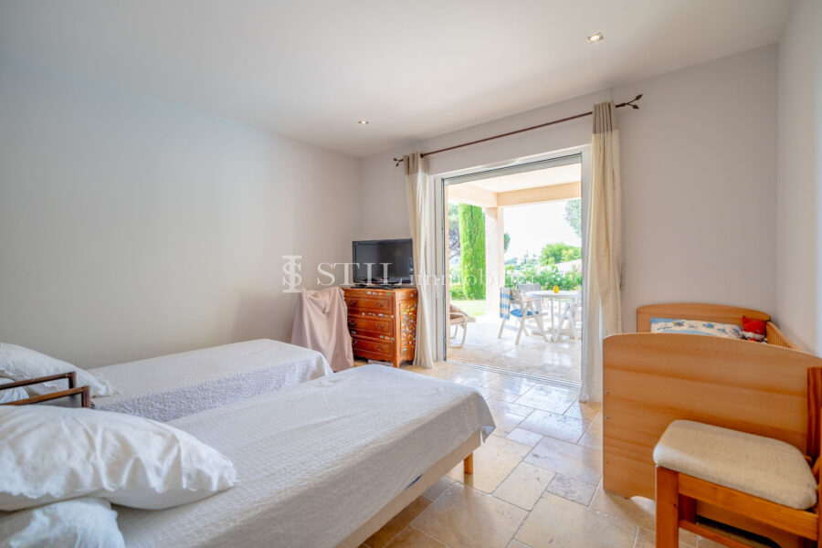 Maison à vendre à Sainte-maxime — Vue mer — photo 9