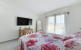 Appartement à vendre à Saint-laurent-du-var — Vue sur la ville — photo 7