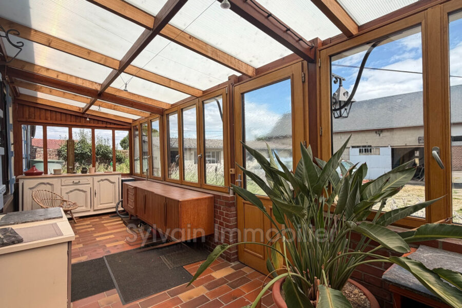 Maison à vendre à Marseille-en-beauvaisis — Vue parc — photo 3