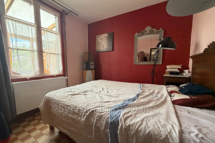Maison à vendre à Marseille-en-beauvaisis — Vue parc — photo 8