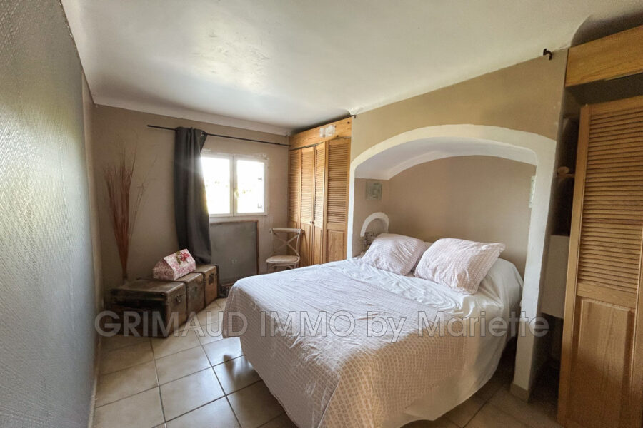 Maison à vendre à Sainte-maxime — Vue montagne — photo 8