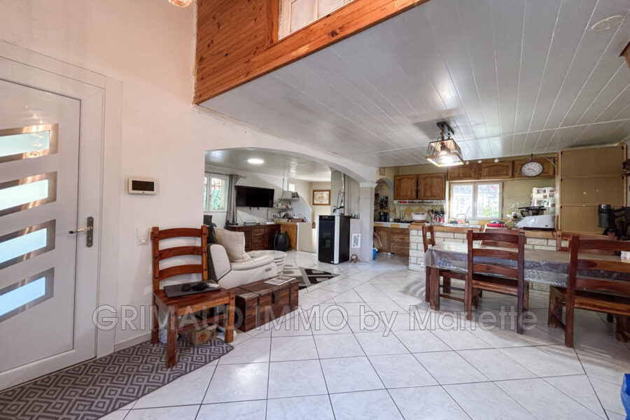 Maison à vendre à Sainte-maxime — Vue montagne — photo 10