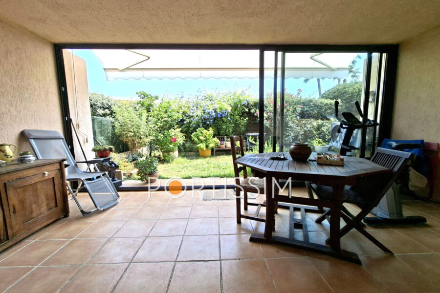 Appartement à vendre à Cagnes-sur-mer — Vue parc — photo 1