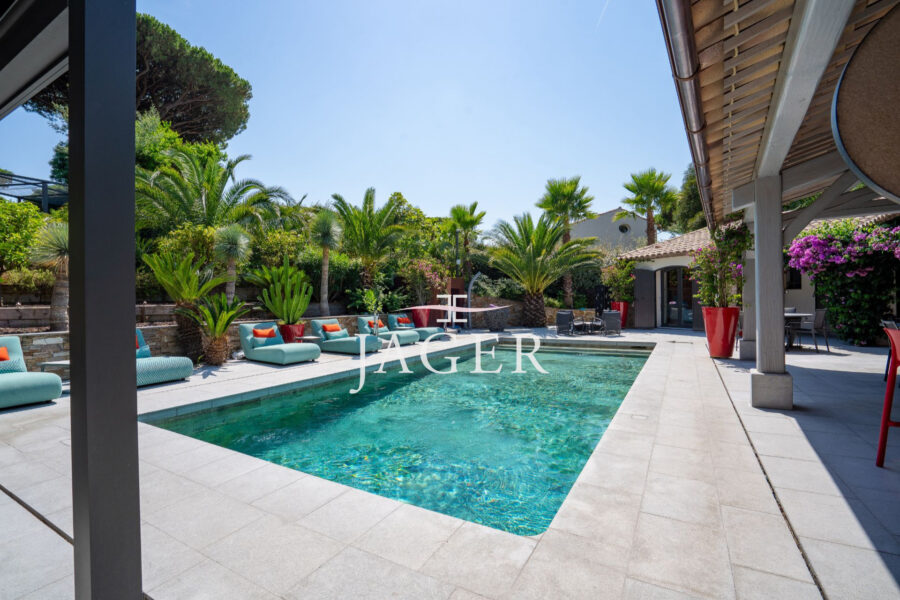 Maison à vendre à Sainte-maxime — Vue parc — photo 3
