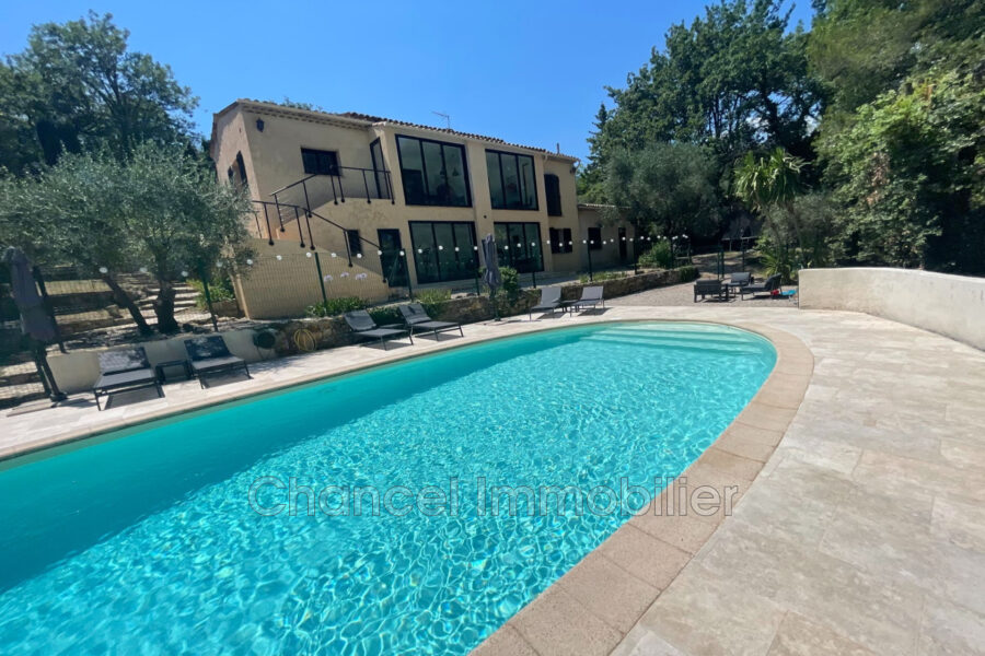 Maison à louer à Opio — Vue parc & jardin — photo 2