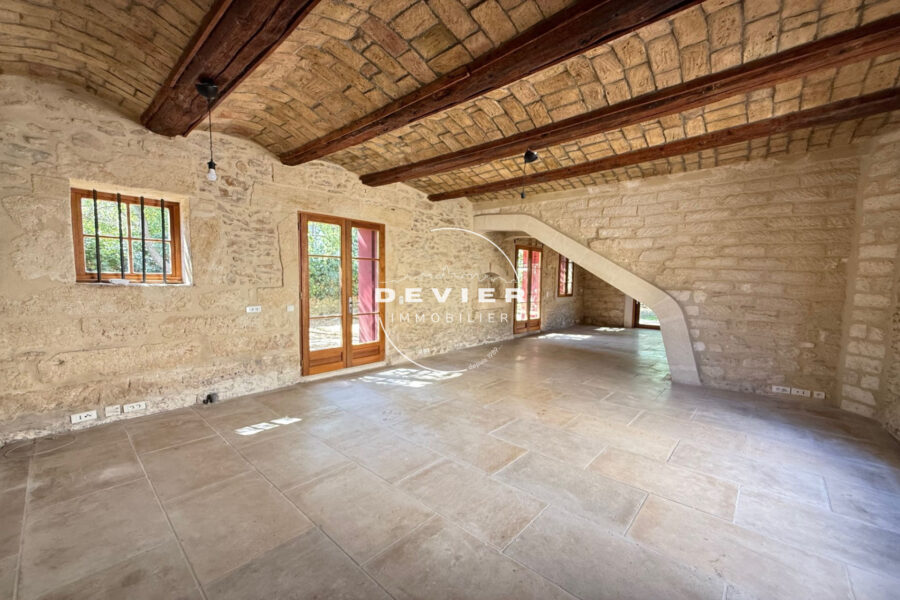 Maison à vendre à Castries — Vue parc — photo 5