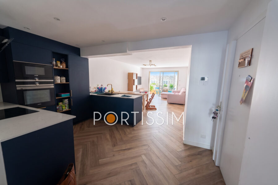 Appartement à vendre à Nice — Vue sur la ville — photo 3