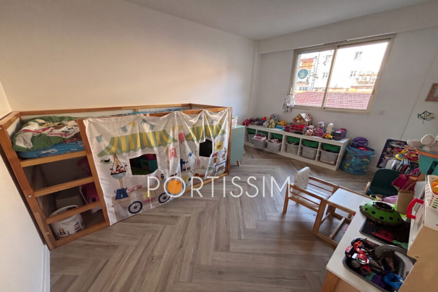 Appartement à vendre à Nice — Vue sur la ville — photo 7