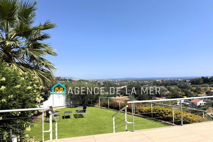 Maison à vendre à Mandelieu-la-napoule — Vue mer — photo 18