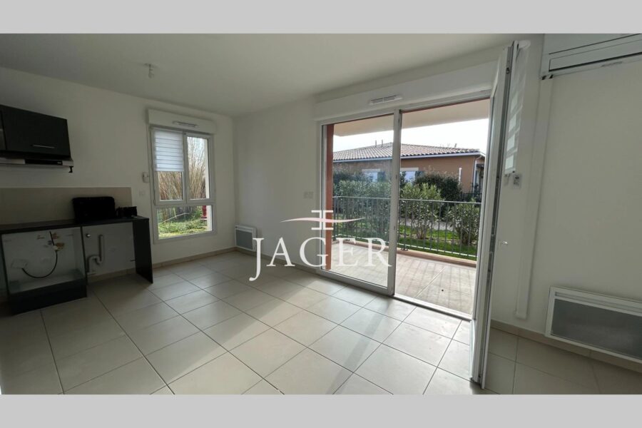 Appartement à vendre à Grimaud — Vue parc — photo 2