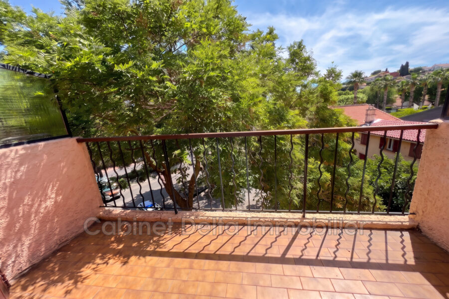 Appartement à louer à Ollioules — Vue parc & jardin — photo 1