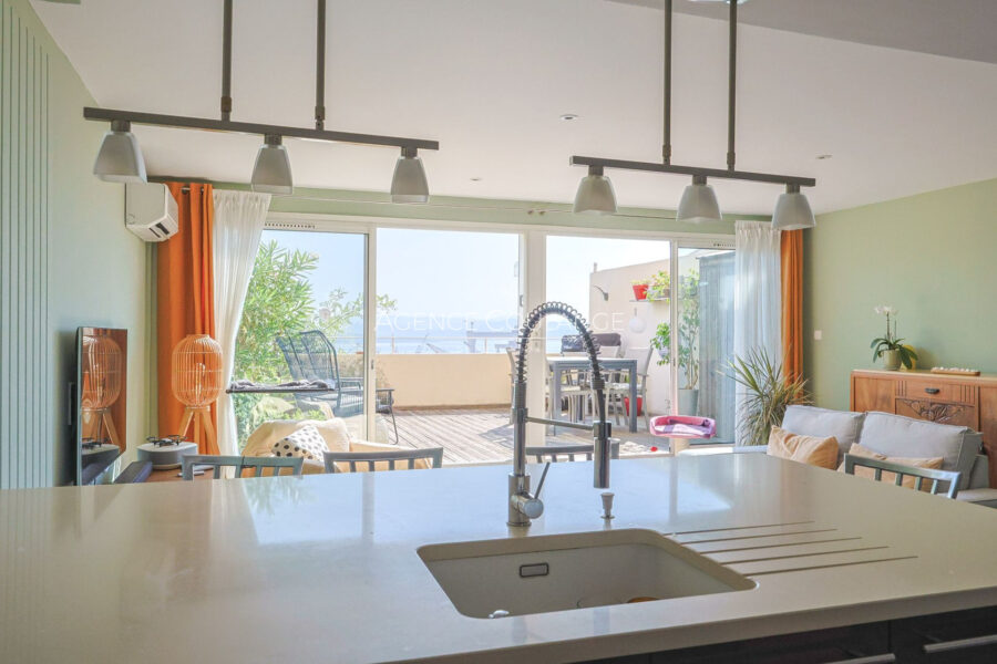 Appartement à vendre à La ciotat — Vue mer — photo 7
