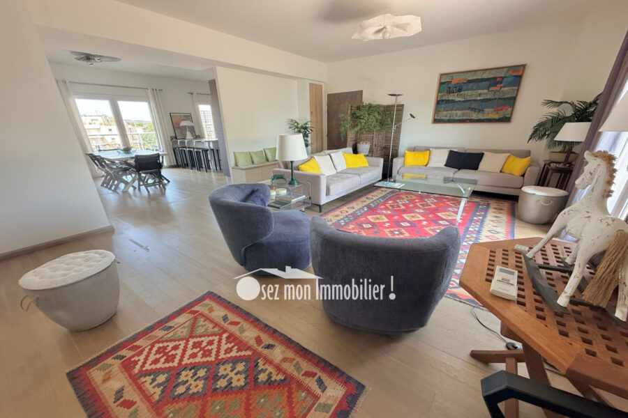 Appartement à vendre à Narbonne — Vue sur la ville — photo 2